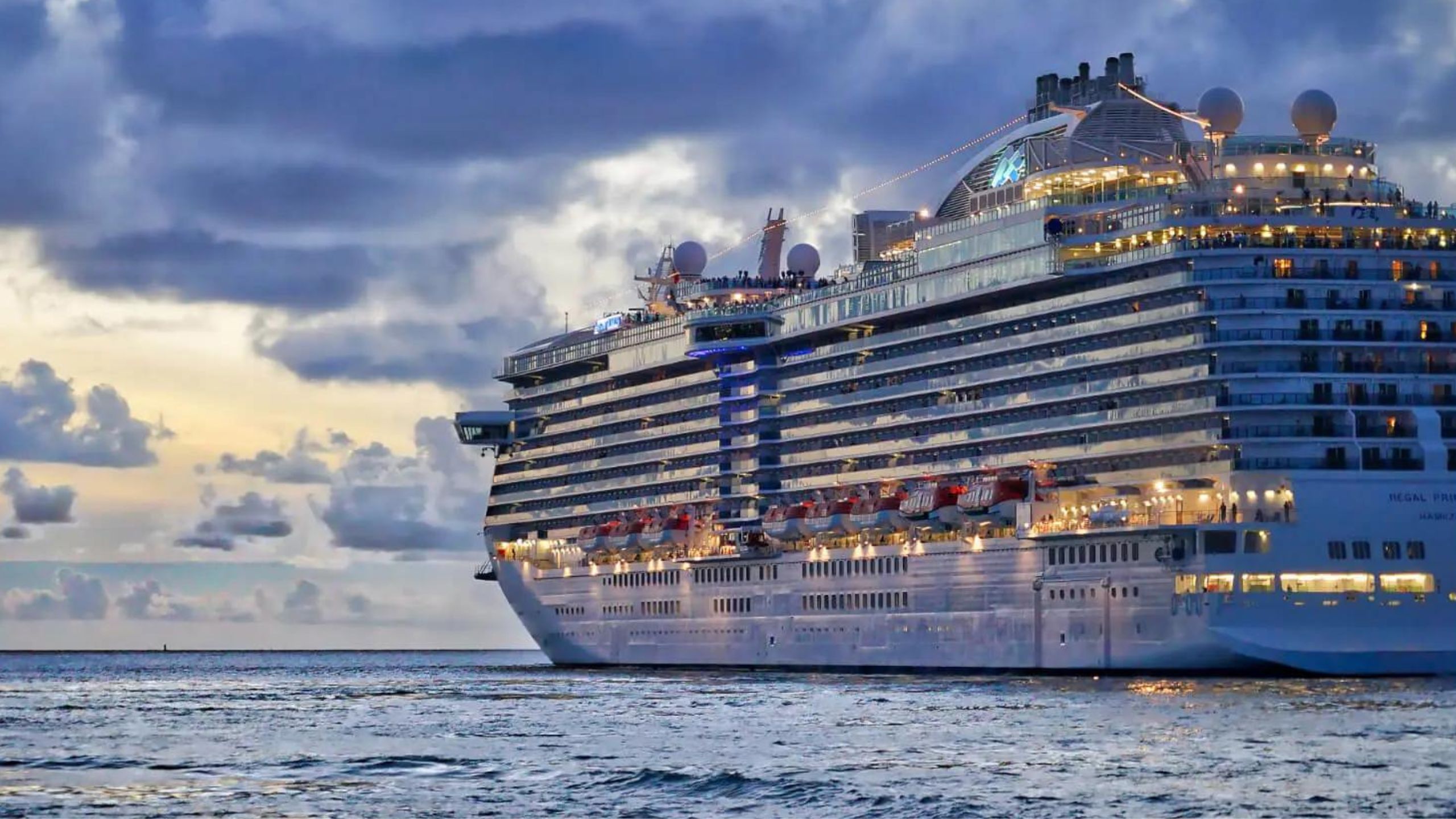Bild von einem Schiff in den USA mit C-1D Crew