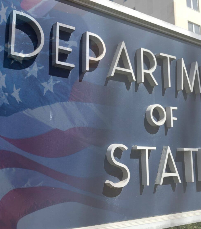 Bild von einem Schild mit der Aufschrift Department of State