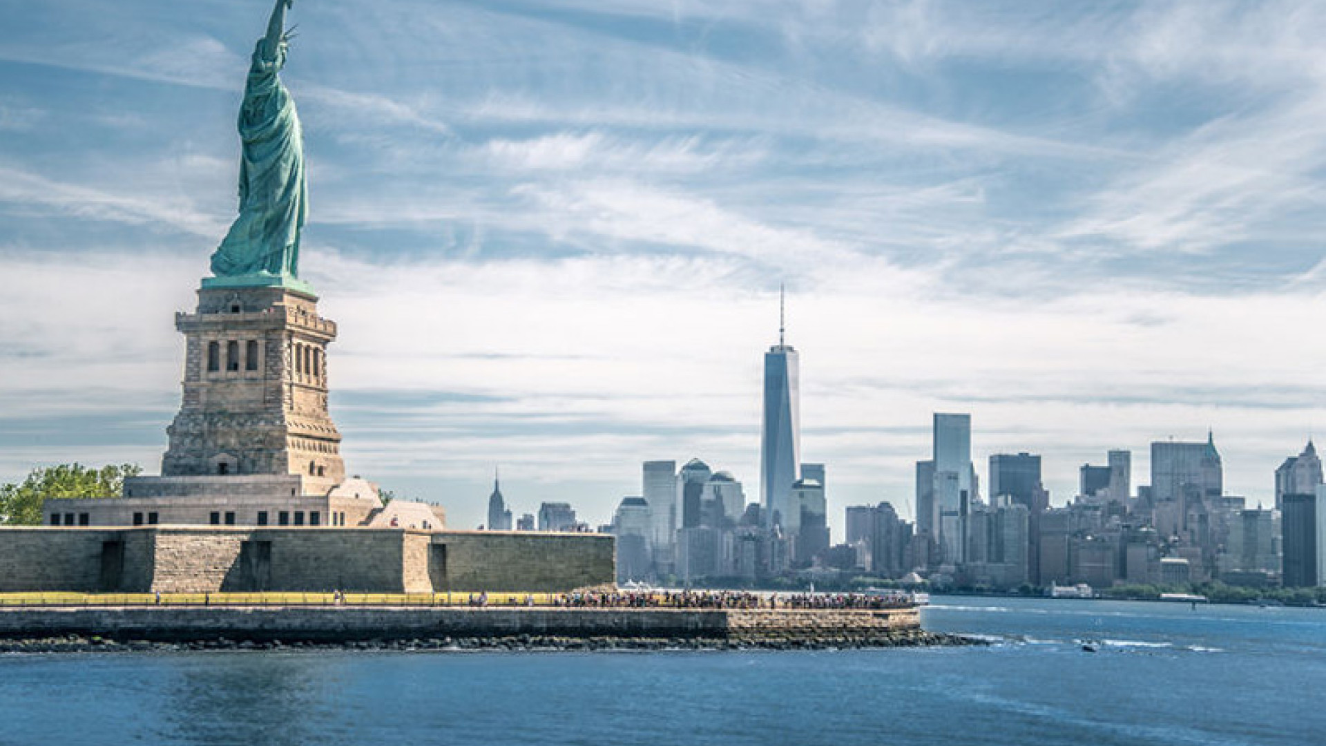 Bild von der Freiheitsstatue und New York Skyline